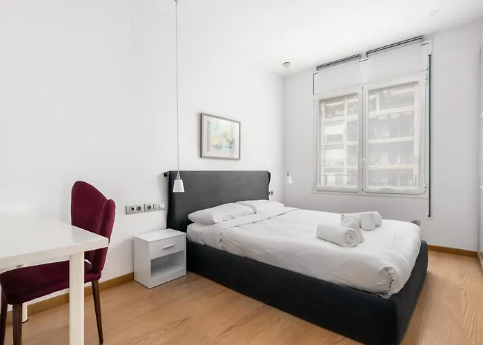 Apartman For Couples, Families And Groups, Center Barcelona