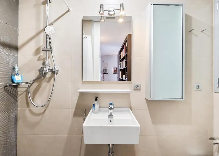 Apartman For Couples, Families And Groups, Center Barcelona