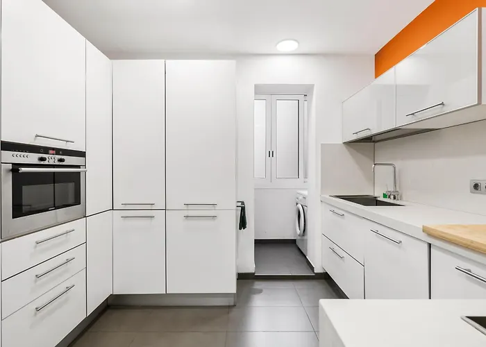 For Couples, Families And Groups, Center Apartman